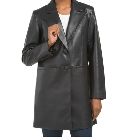 BCBGMaxAzria Jackets & Blazers - BCBGMAXAZRIA  oversized blazer